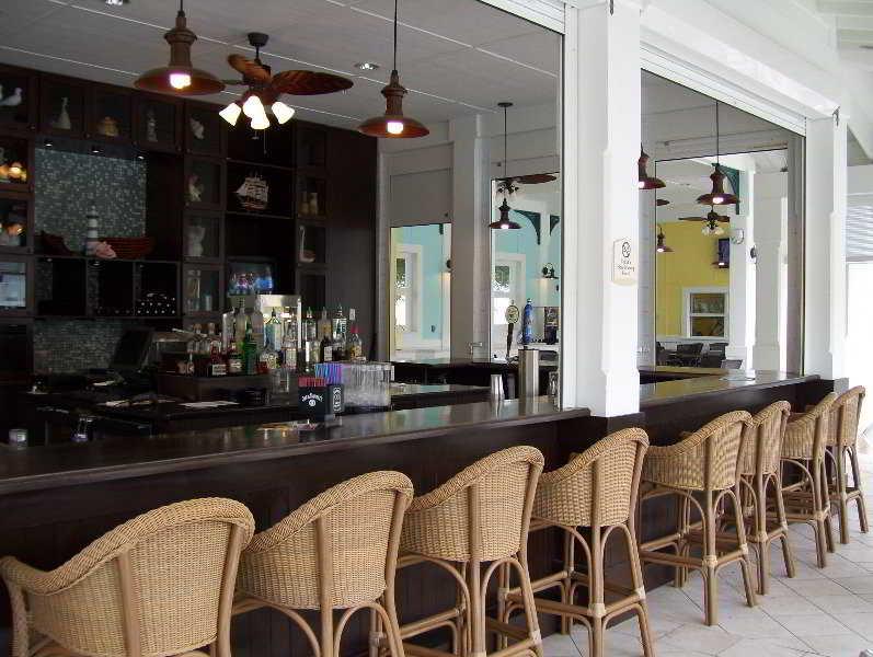 Fairfield Inn & Suites By Marriott Key West Restoran fotoğraf